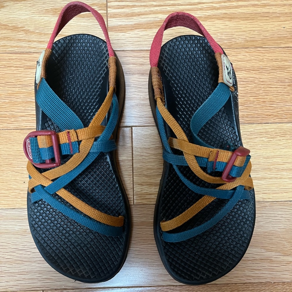 Custom Women’s Chaco’s Sandals ZX/1